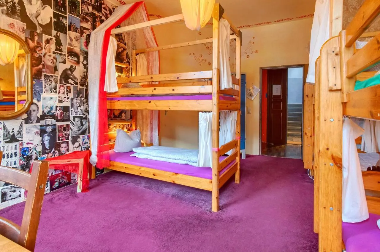 Hostel Lollis Homestay Dresden