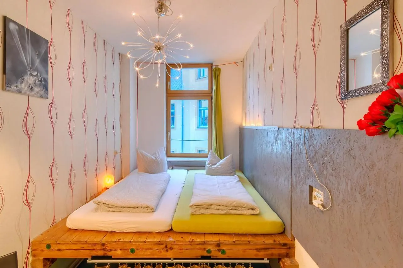 Hostel Lollis Homestay Dresden 0*,
