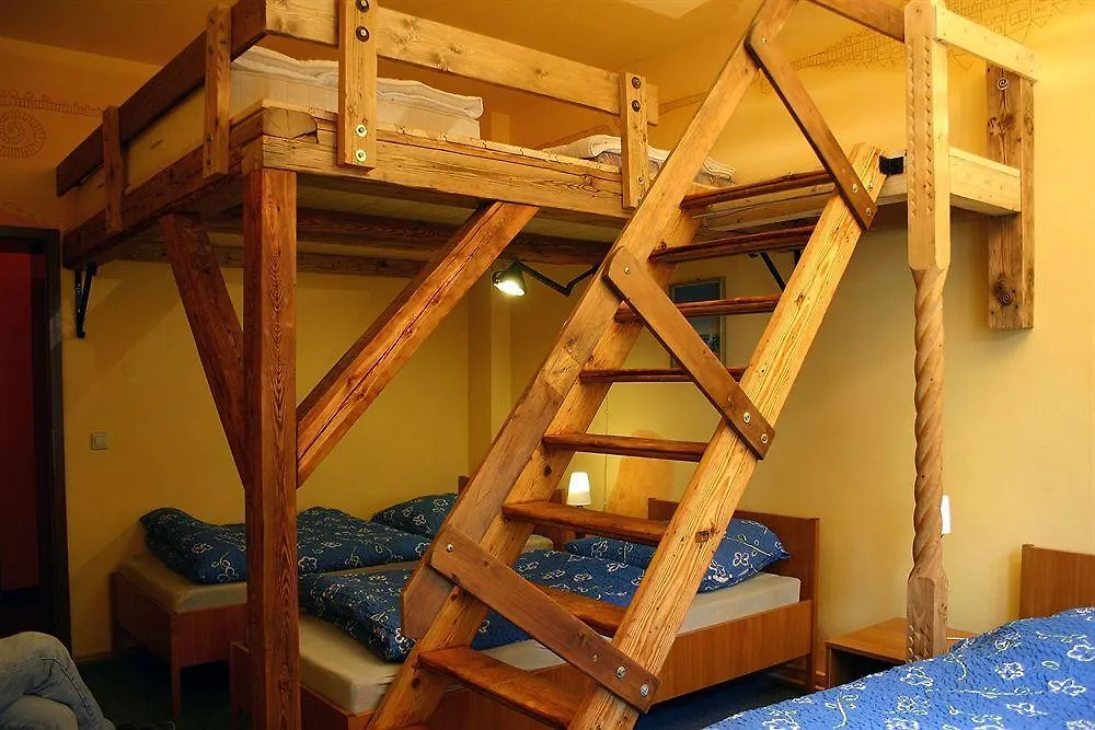 Hostel Lollis Homestay Dresden